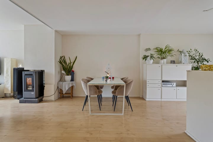 Photo 9 of Prof. Struyckenstraat 5