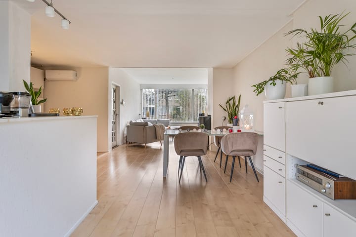 Photo 12 of Prof. Struyckenstraat 5