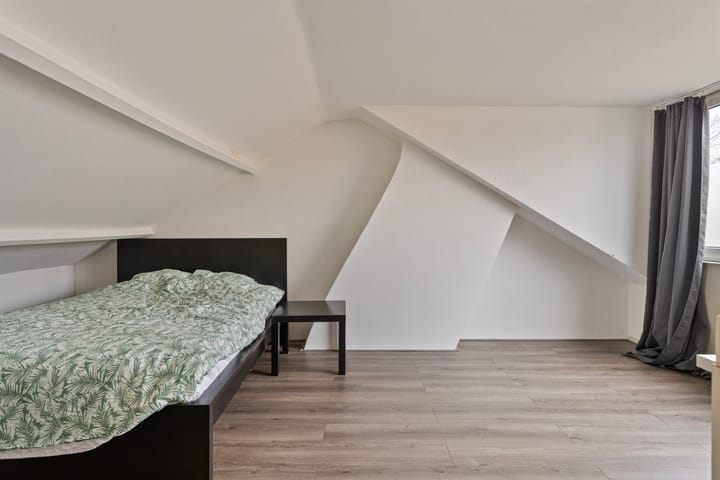 Photo 23 of Prof. Struyckenstraat 5