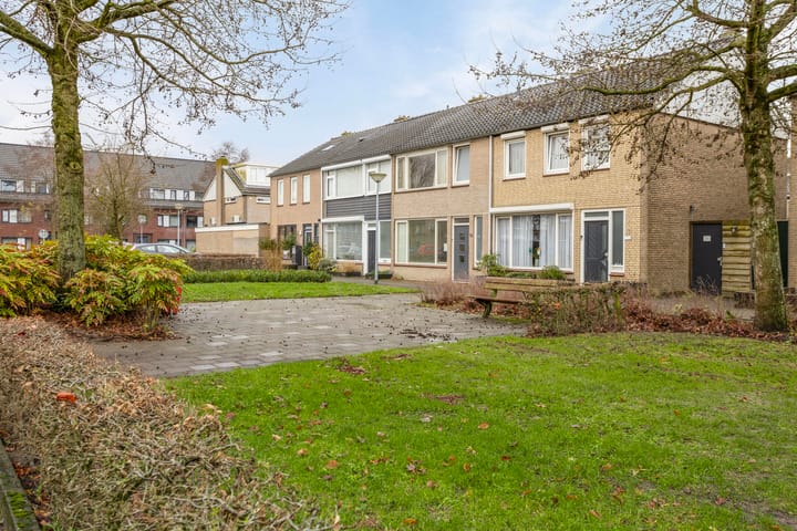 Photo 33 of Prof. Struyckenstraat 5