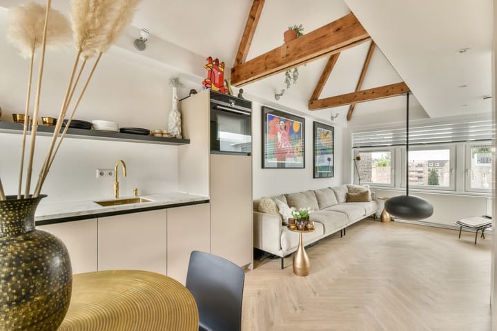 Foto 1 van Valkenburgerstraat 152-4