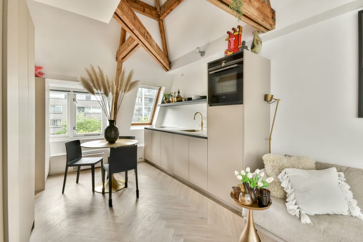 Foto 5 van Valkenburgerstraat 152-4