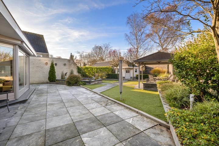 Foto 42 van Imkerberg 38