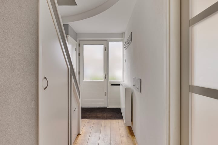 Foto 6 van Julianalaan 11