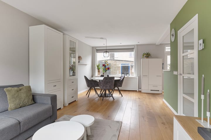 Foto 7 van Julianalaan 11