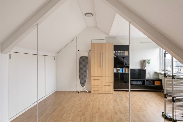 Foto 23 van Julianalaan 11