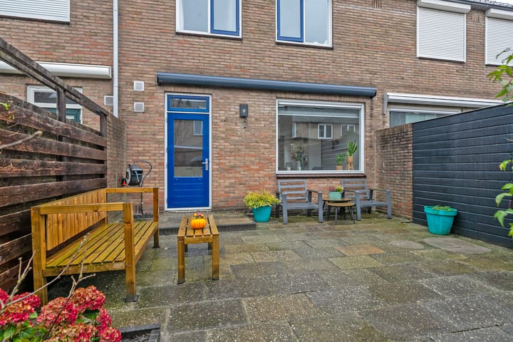 Foto 25 van Julianalaan 11