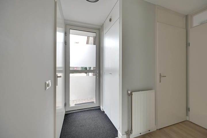 Photo 12 of Giese Pan 31