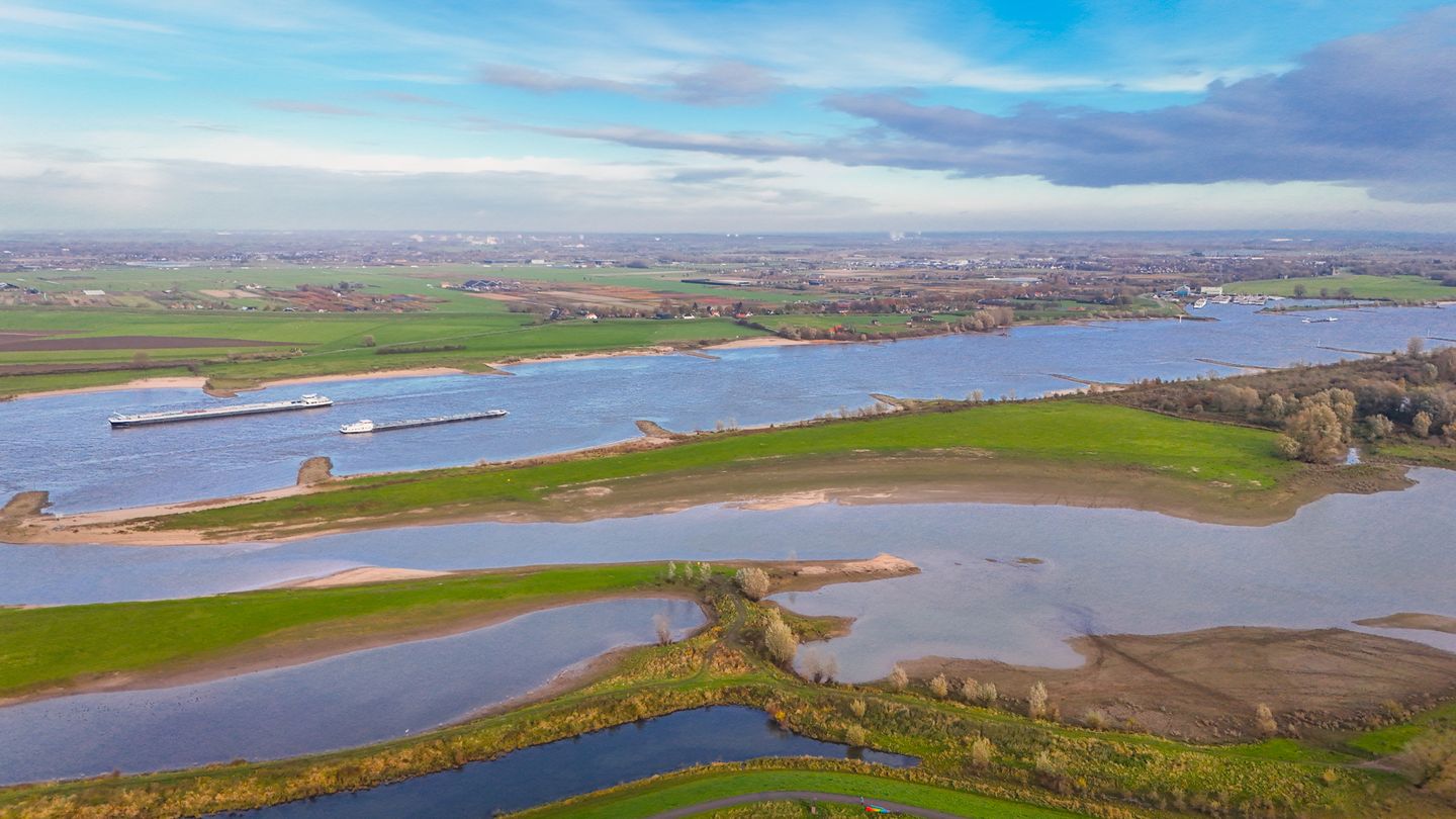 Foto 40 van Kattenburg 20-G