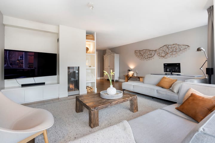 Foto 2 van Dovenetel 45