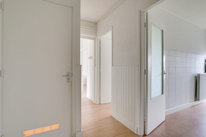 Foto 25 van Lessinglaan 3-2