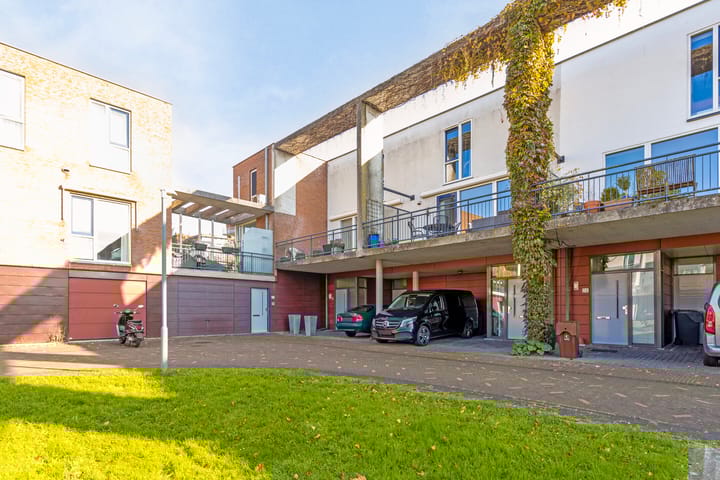 Foto 2 van Linnaeushof 25