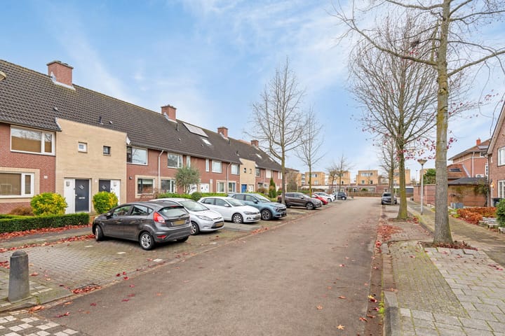 Foto 30 van Roald Dahllaan 13