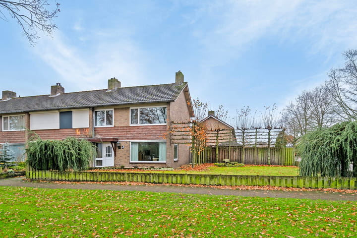 Foto 1 van Gentiaanstraat 1