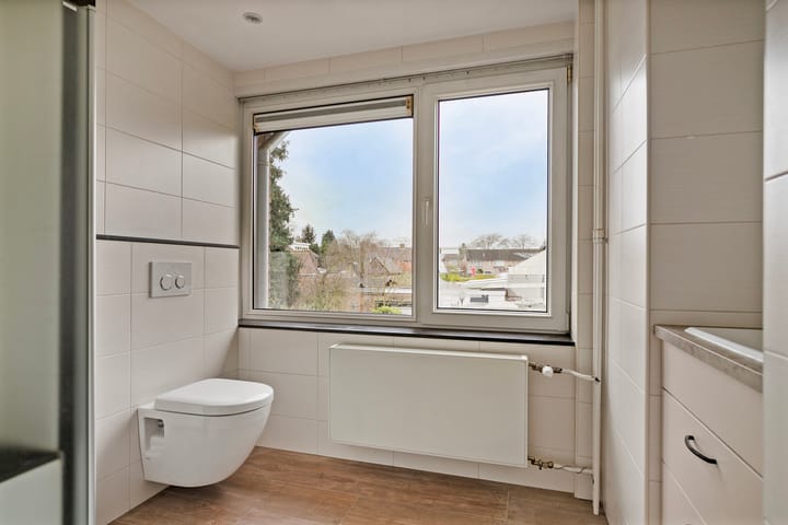 Foto 5 van Gentiaanstraat 1