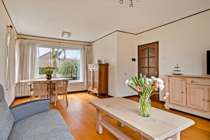 Foto 12 van Gentiaanstraat 1