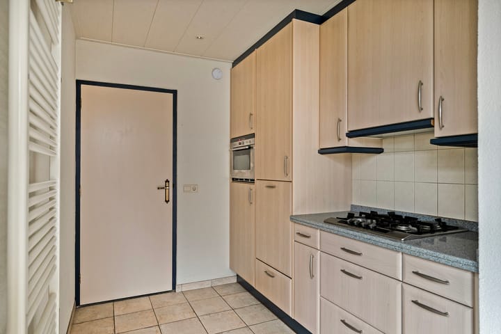 Foto 15 van Gentiaanstraat 1