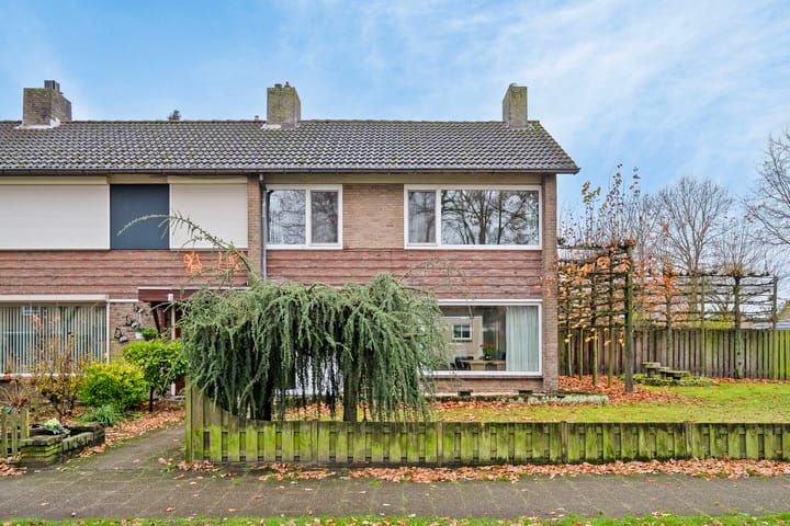 Foto 35 van Gentiaanstraat 1