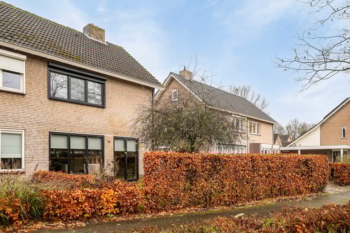 Foto 3 van Acacialaan 22