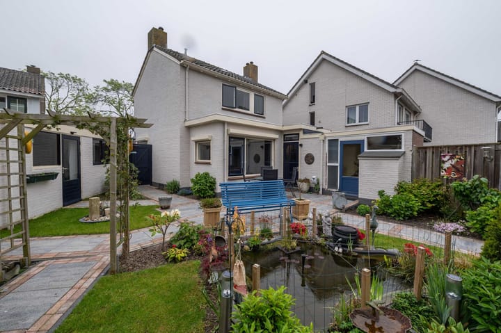 Foto 5 van Van der Helstlaan 27