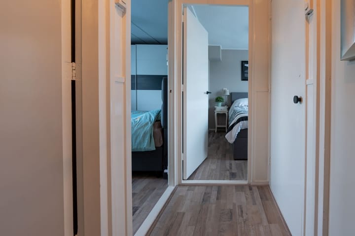 Photo 20 of Van der Helstlaan 27