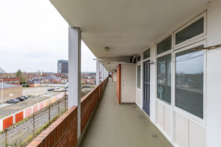 Foto 6 van Damsterdiep 153