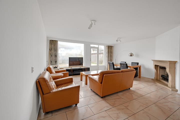 Foto 2 van Tubastraat 56