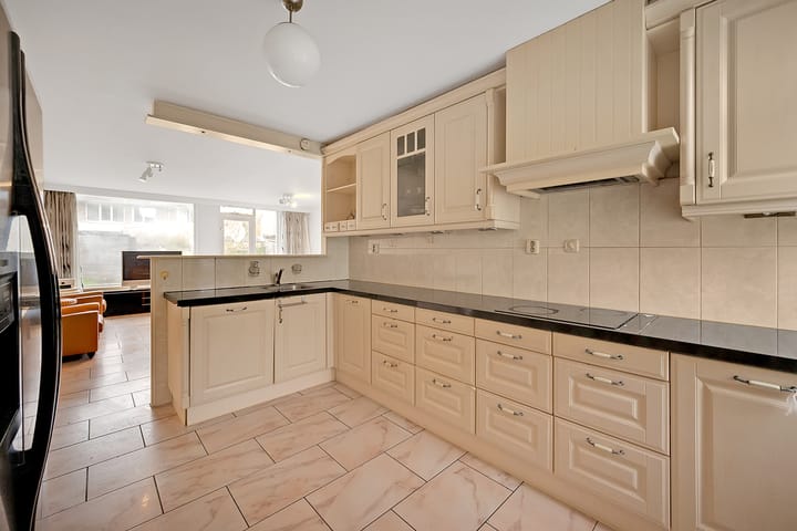 Foto 9 van Tubastraat 56