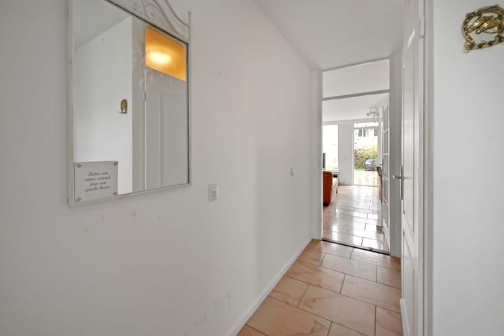 Foto 10 van Tubastraat 56