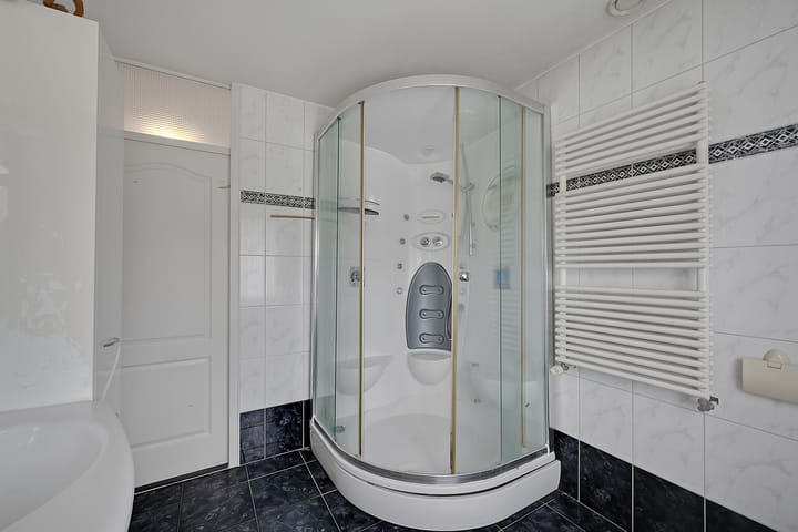 Foto 19 van Tubastraat 56