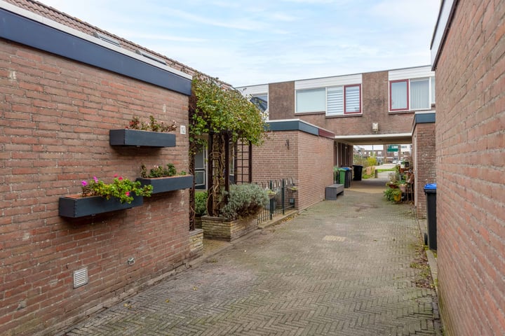 Bekijk foto 36 van Tjalkstraat 12