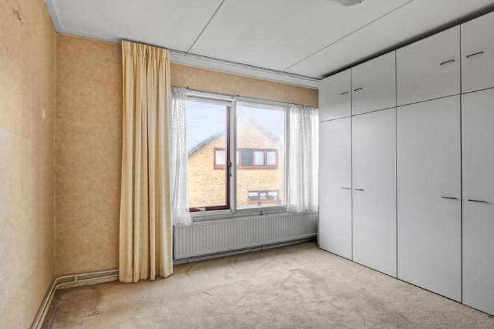 Photo 15 of Heldersestraat 11