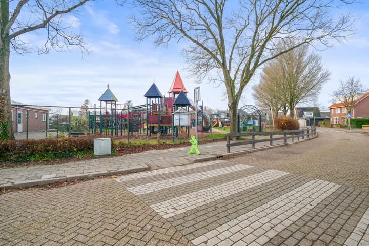 Photo 25 of Heldersestraat 11