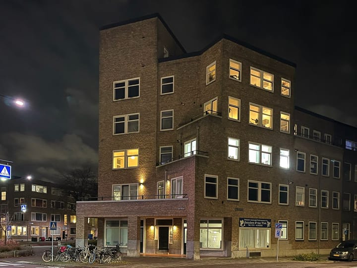 Foto 4 van Lorentzplein 2-B2