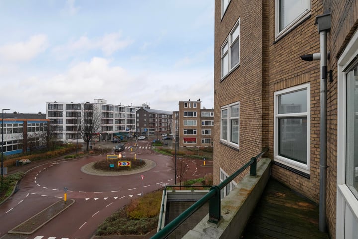 Bekijk foto 13 van Lorentzplein 2-B2