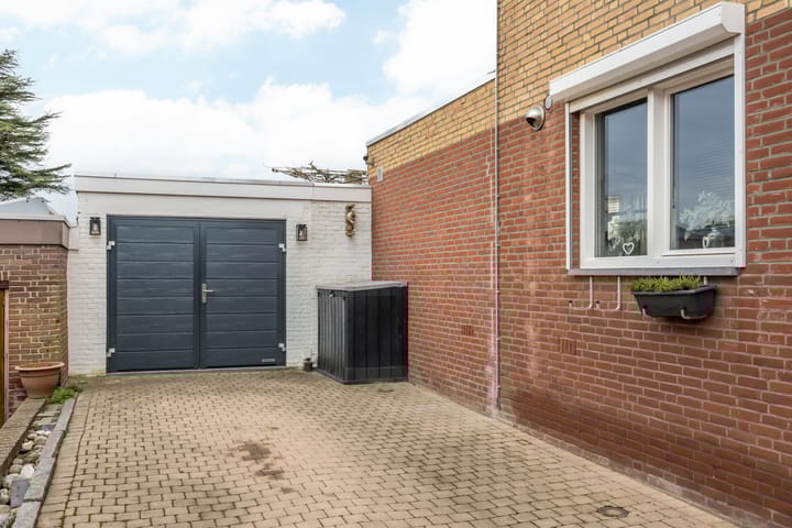 Foto 5 van Bernhardstraat 6