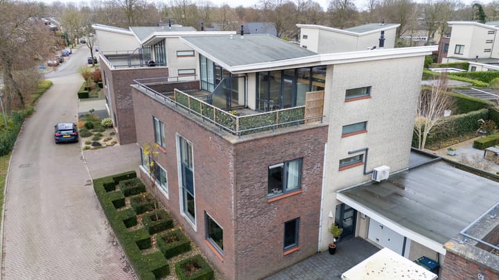 Foto 1 van De Lindenhof 10