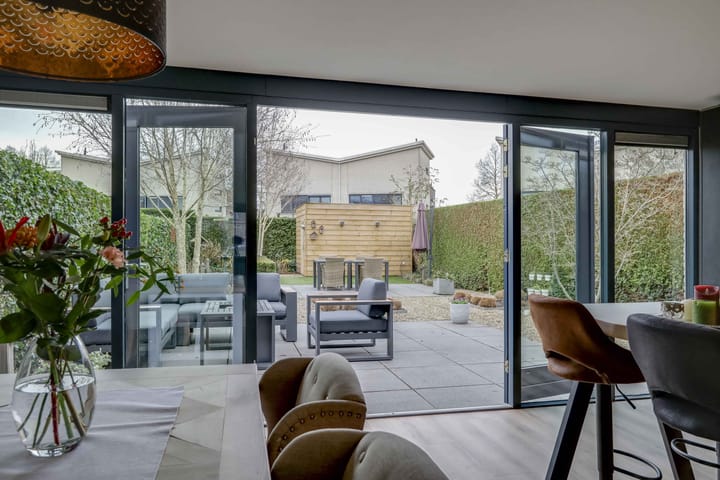 Foto 25 van De Lindenhof 10