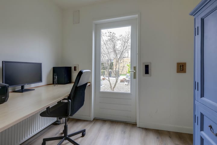 Foto 31 van De Lindenhof 10