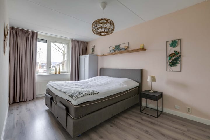 Foto 40 van De Lindenhof 10