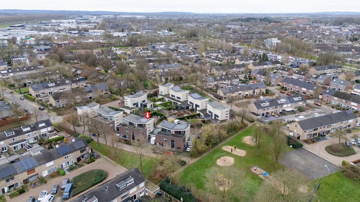 Foto 67 van De Lindenhof 10