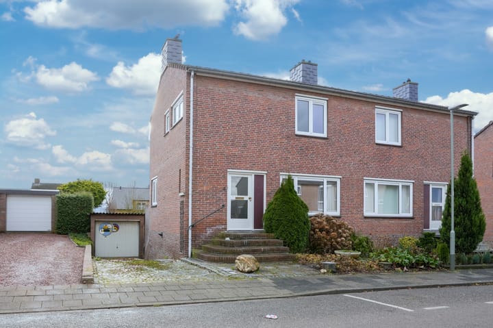 Foto 1 van Burgemeester Pappersweg 5