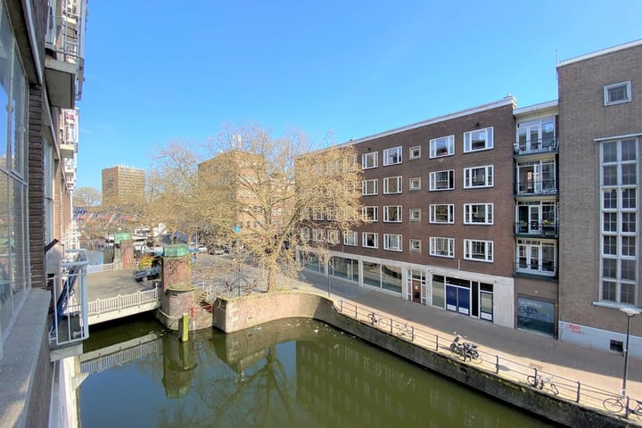 Bekijk foto 5 van Westewagenstraat 32