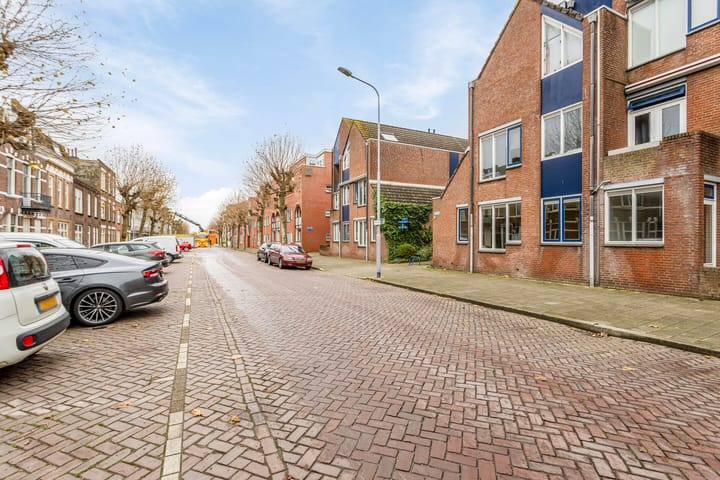 Foto 15 van Van Dishoeckstraat 138