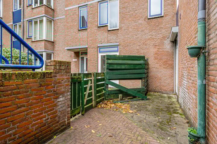 Foto 17 van Van Dishoeckstraat 138