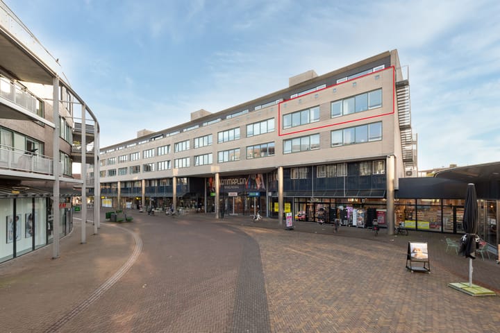 Foto 1 van Weeshuislaan 67