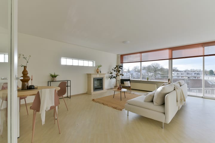 Foto 11 van Weeshuislaan 67