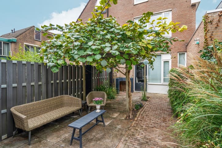 Foto 2 van Reurikwei 65