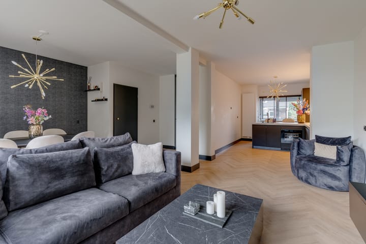 Foto 8 van Apollo 35