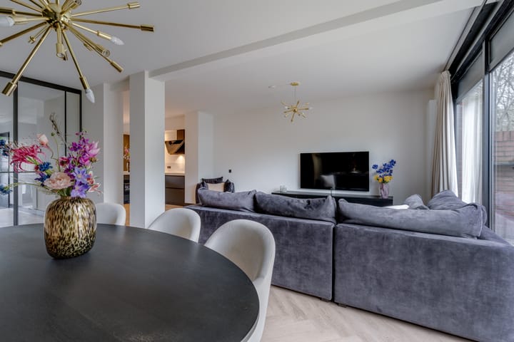 Foto 15 van Apollo 35